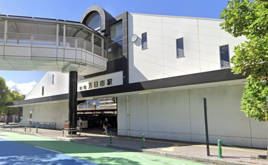 広島県五日市駅南口自転車駐輪場